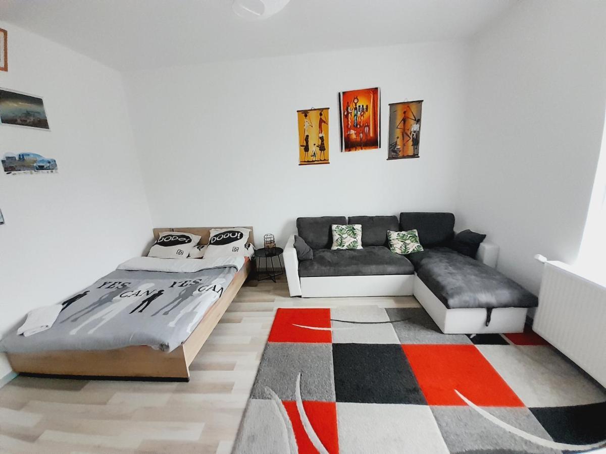 De 20m2 Chez Les Habitants Homestay *